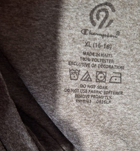 Gray T-Shirt with Bold Print - Picture 2 of 2